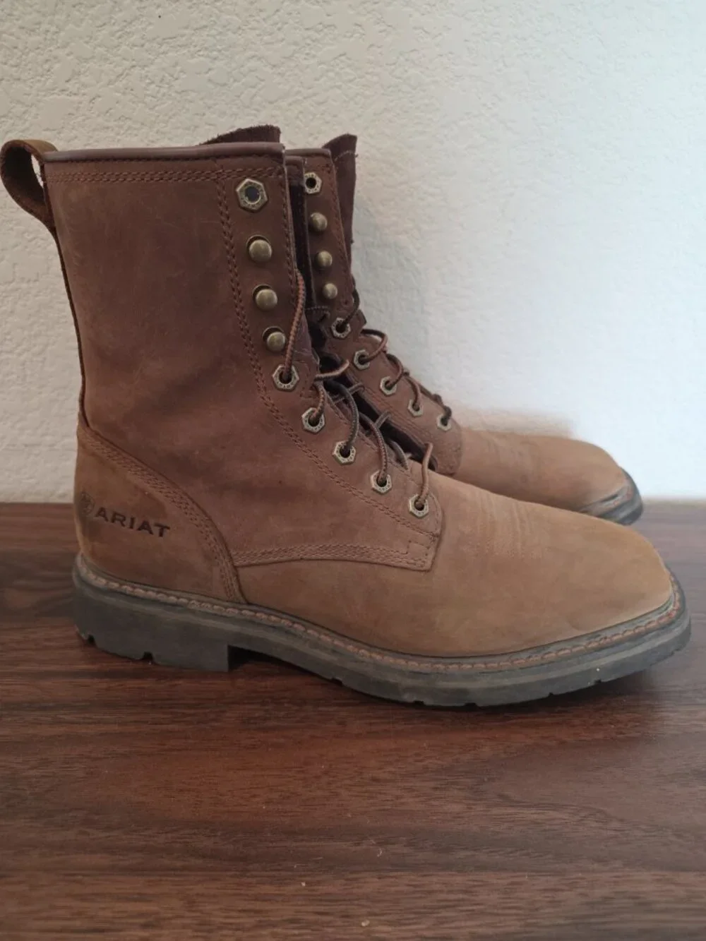 Ariat mens 9D cascade square soft toe lace up work boots 10011916 8